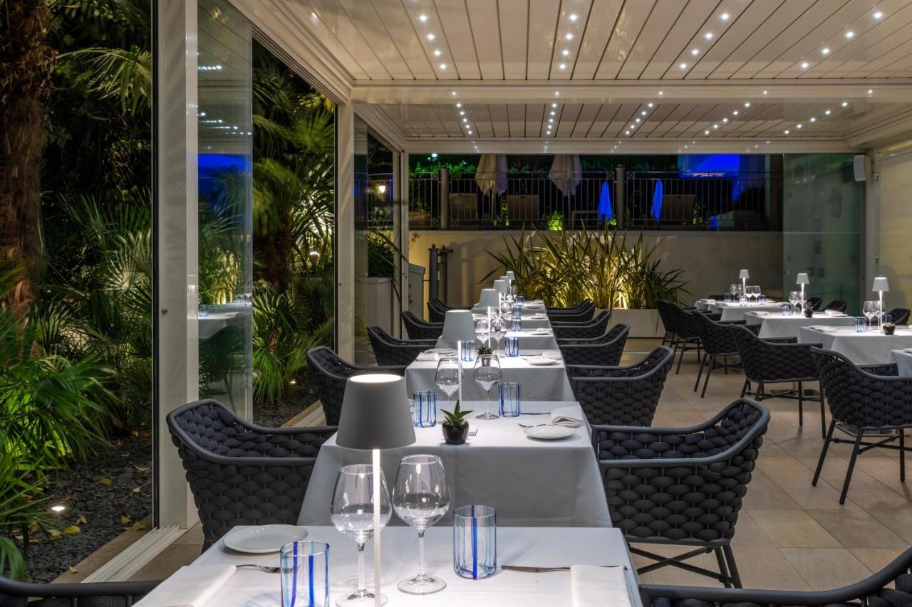 Villa Rosa Hotel Desenzano Ντεζεντσάνο ντελ Γκάρντα Εξωτερικό φωτογραφία