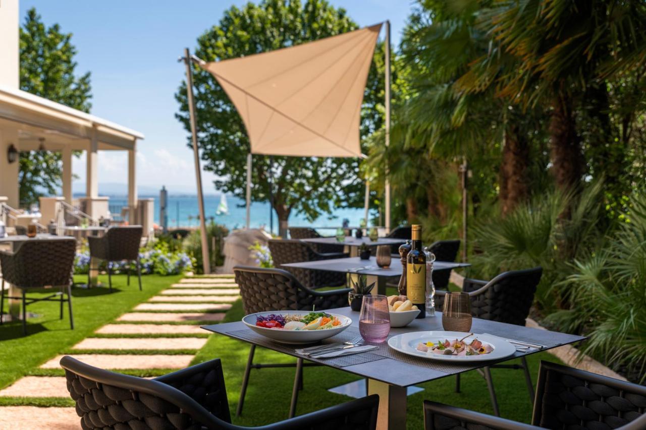 Villa Rosa Hotel Desenzano Ντεζεντσάνο ντελ Γκάρντα Εξωτερικό φωτογραφία